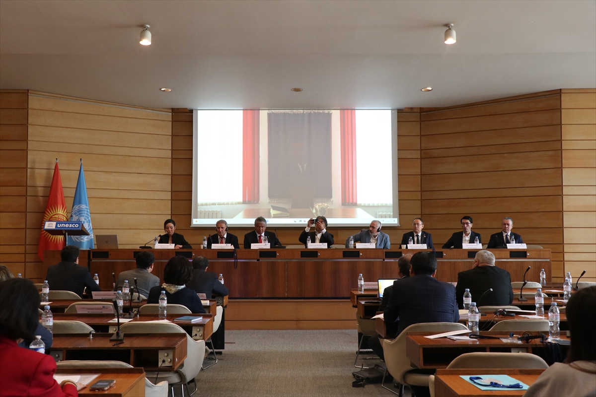 Paris'te "Cengiz Aytmatov ve UNESCO: Dünyayı Birleştiren Ortak Miras" konferansı düzenlendi