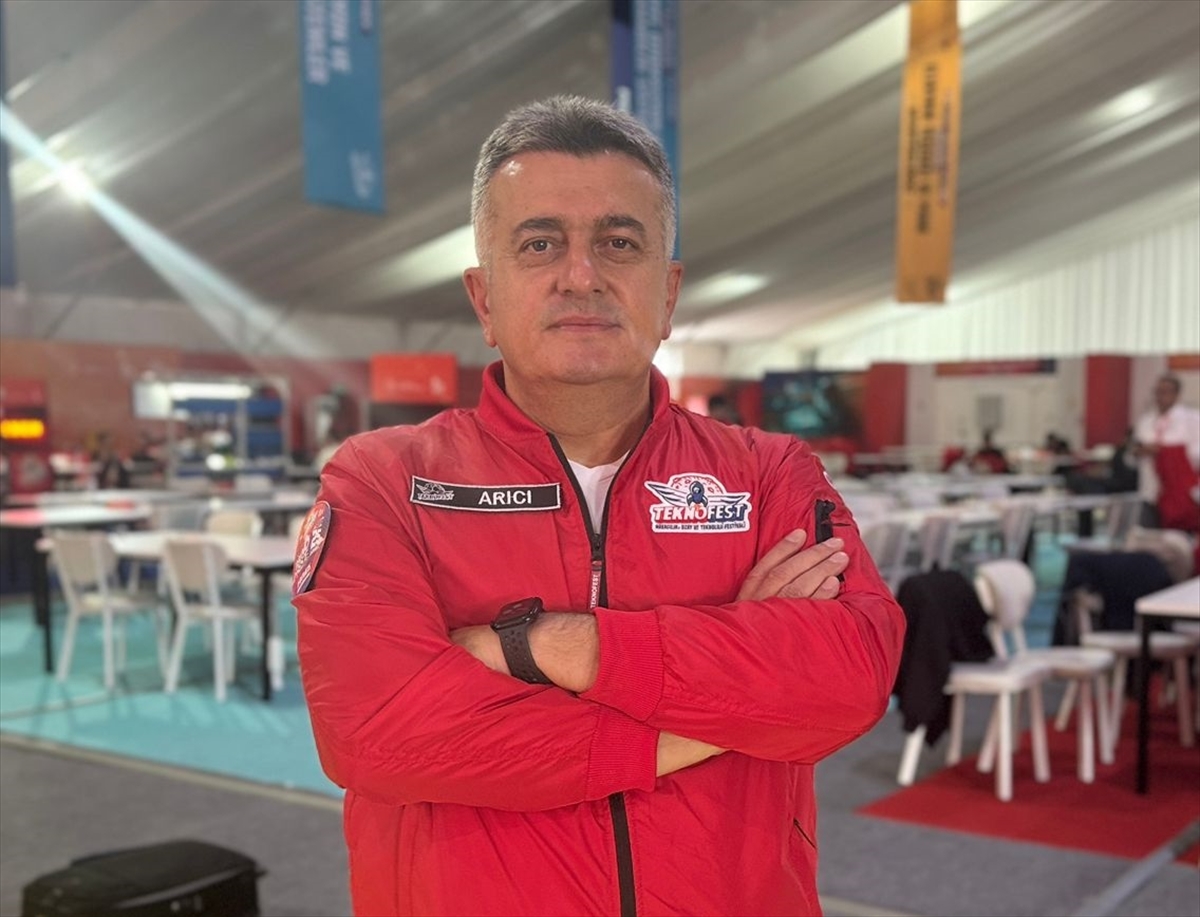 TEKNOFEST'teki Mesleki Yetenek Yarışması'nda öğrenciler dereceye girmek için yarıştı