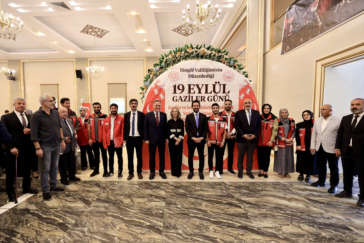 Bingöl'de "Bir Anadolu Şenliği" başladı