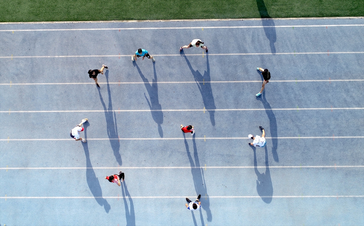 24 yıllık rekoru kıran Elif Akçiçek, gözünü yeni şampiyonluklara dikti