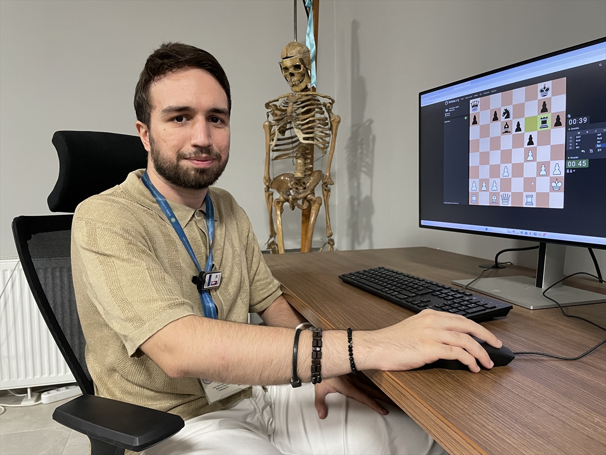 NATO Satranç Şampiyonası'nda çifte zafer kazanan büyükusta Muhammed Batuhan hedef büyüttü