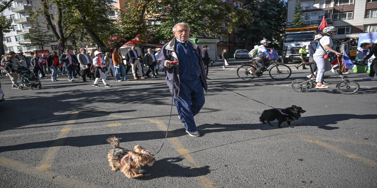 Ankara’da Avrupa Hareketlilik Haftası kapsamında "Herkes İçin Ulaşım" yürüyüşü düzenlendi