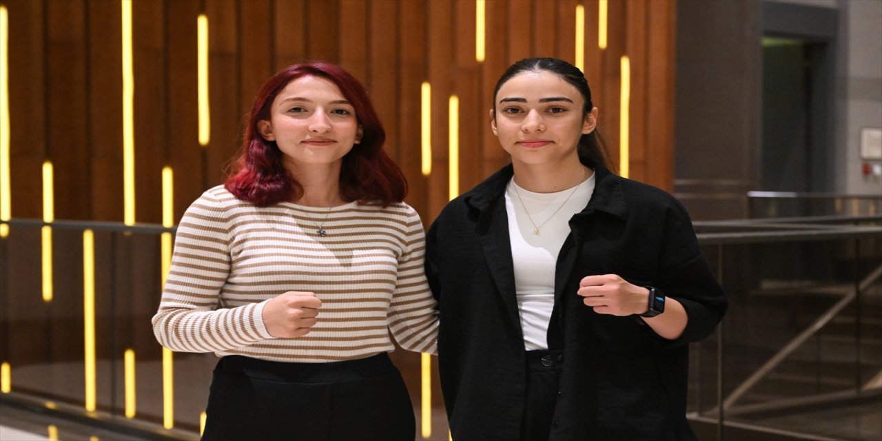 Gamze ve Özlem Melek Korkmaz, Muaythai Süper Ligi şampiyonu oldu