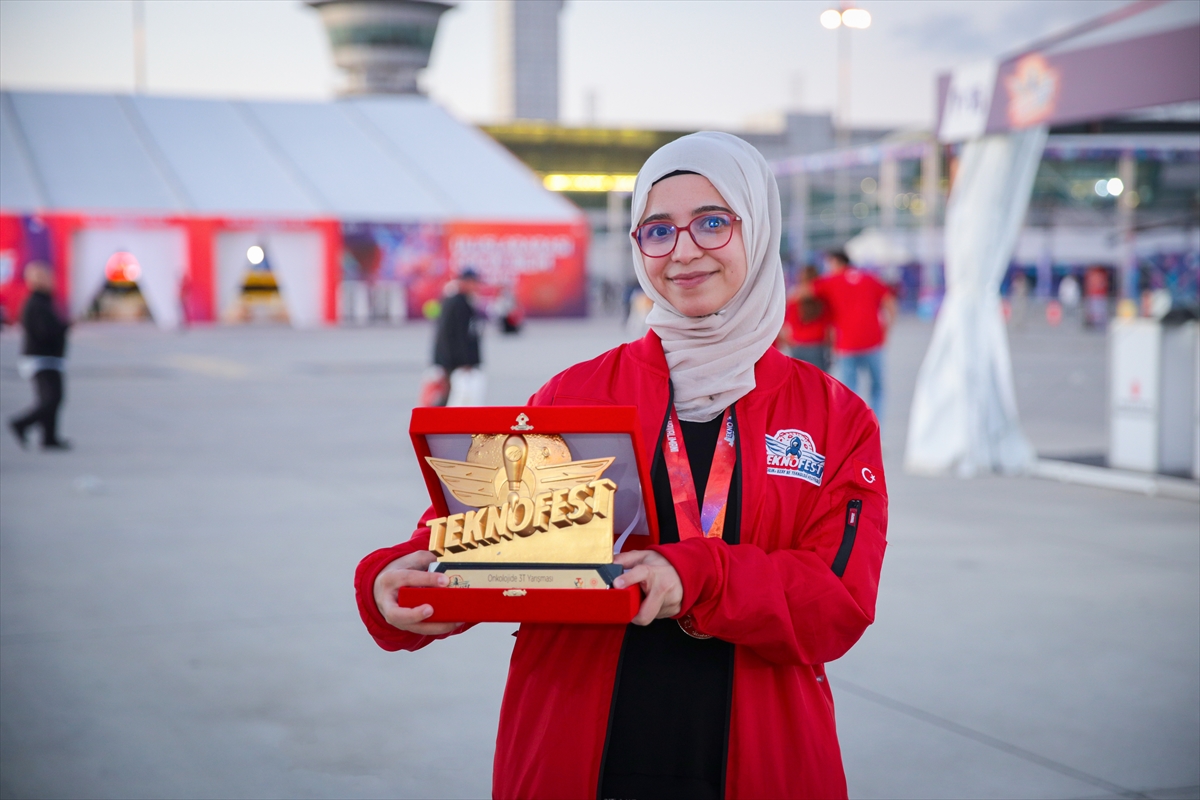 Medipol danışmanlığındaki Dockminds ekibi TEKNOFEST'te birinci oldu