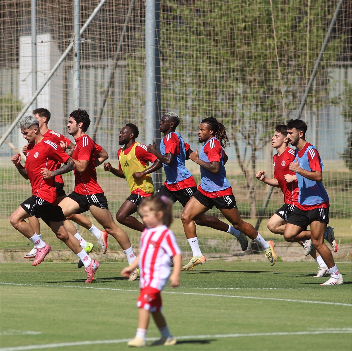 Antalyaspor, Fenerbahçe maçının hazırlıklarına başladı