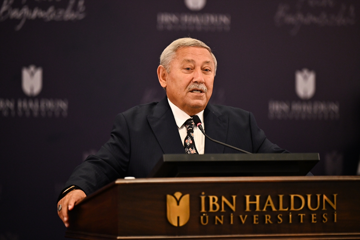 İbn Haldun Üniversitesi 2025-2026 akademik yılı törenle açıldı