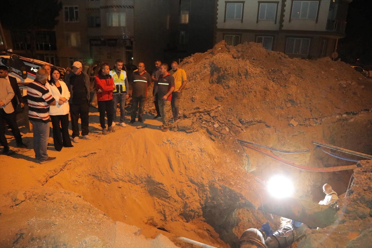 Edirne'de yaşanan su kesintileri siyasileri karşı karşıya getirdi