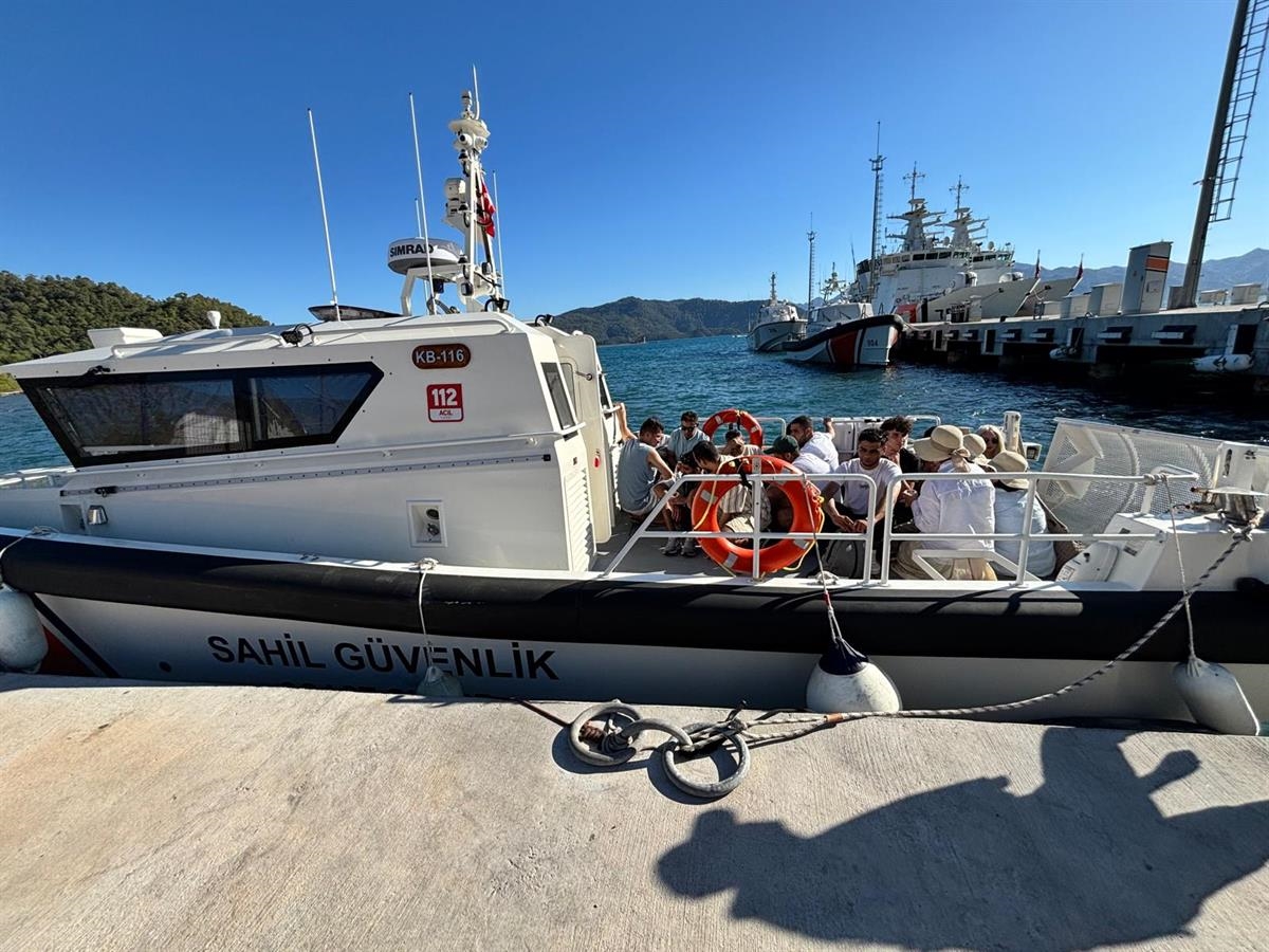 Muğla'da 18 düzensiz göçmen yakalandı