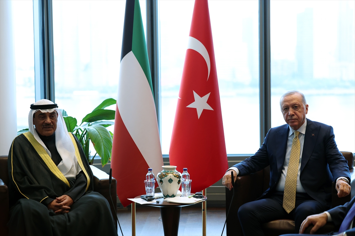 Cumhurbaşkanı Erdoğan, Kuveyt Veliaht Prensi Sabah'ı kabul etti