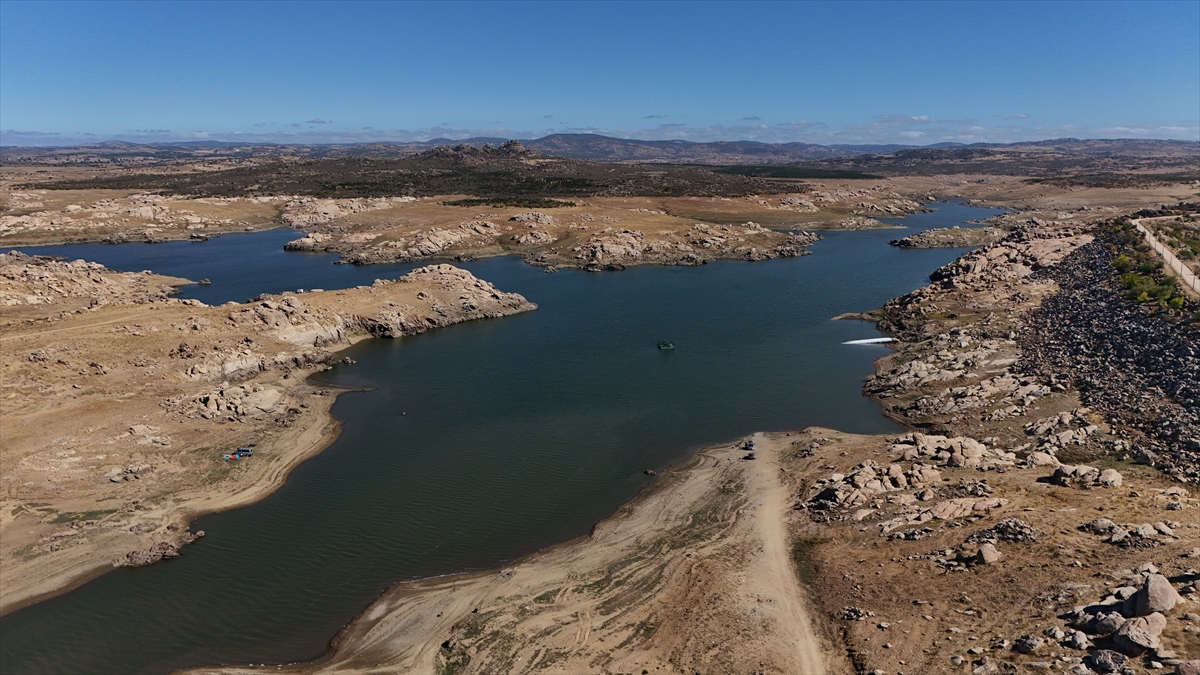 Kırklareli'nde Kayalıköy Barajı'nın doluluk oranı yüzde 6'ya düştü