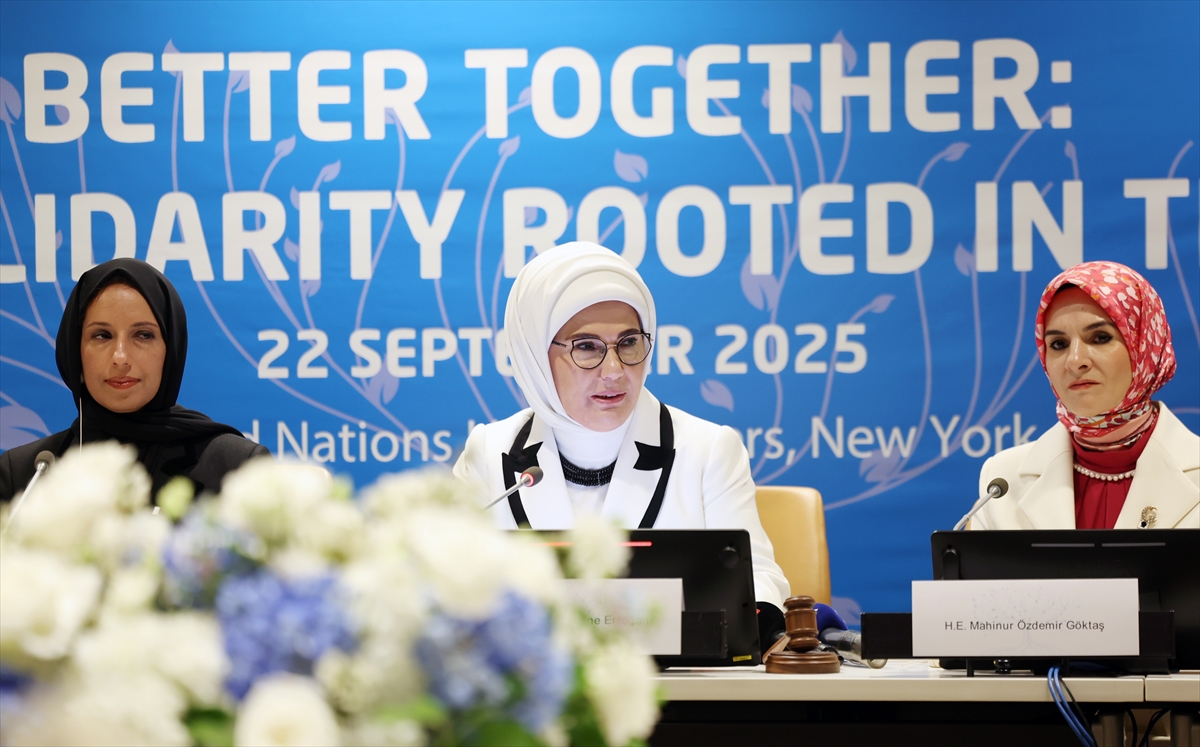 Aile bugün her yönden kuşatma altında