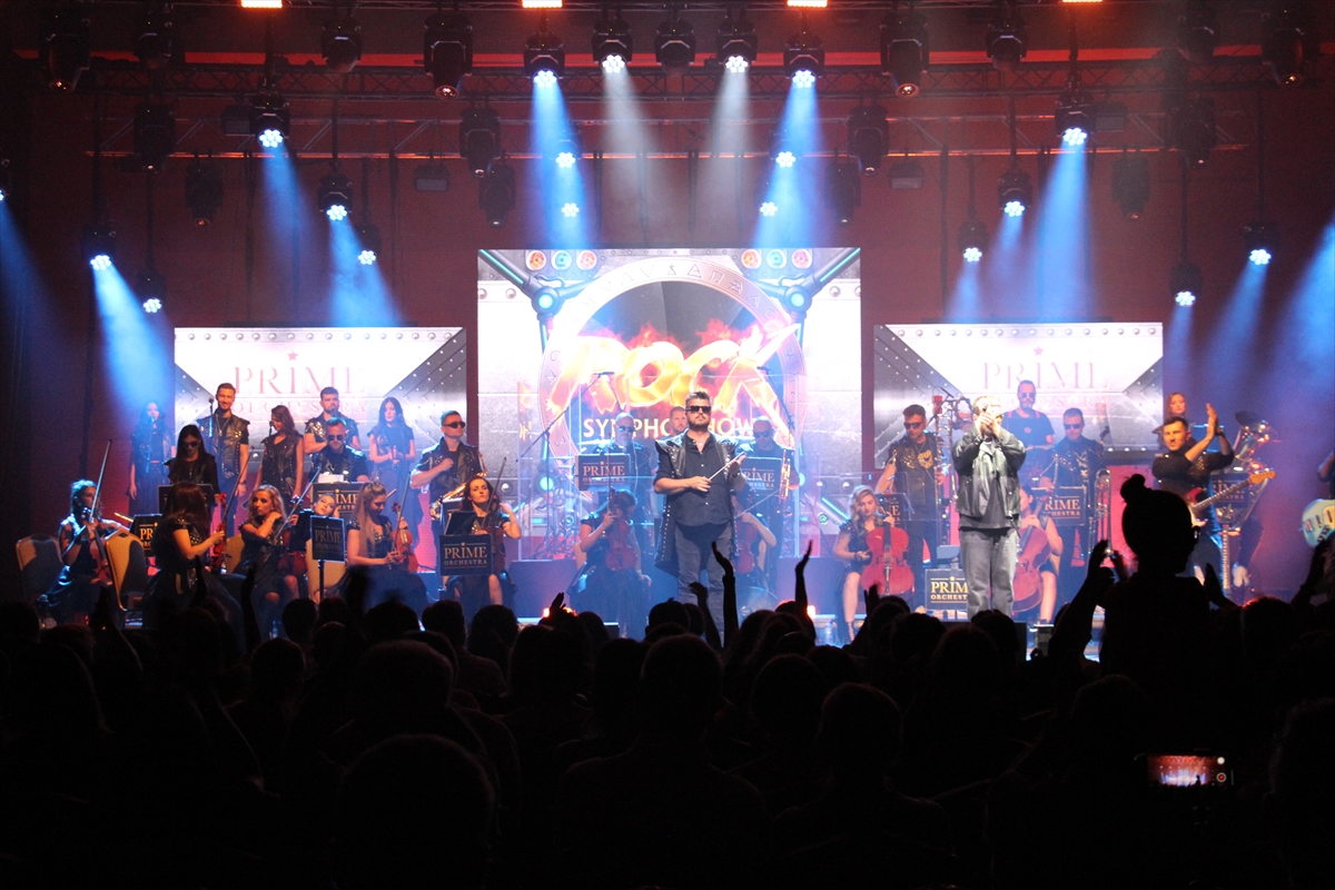 Ukraynalı müzik grubu "Prime Orchestra" Antalya'da konser verdi