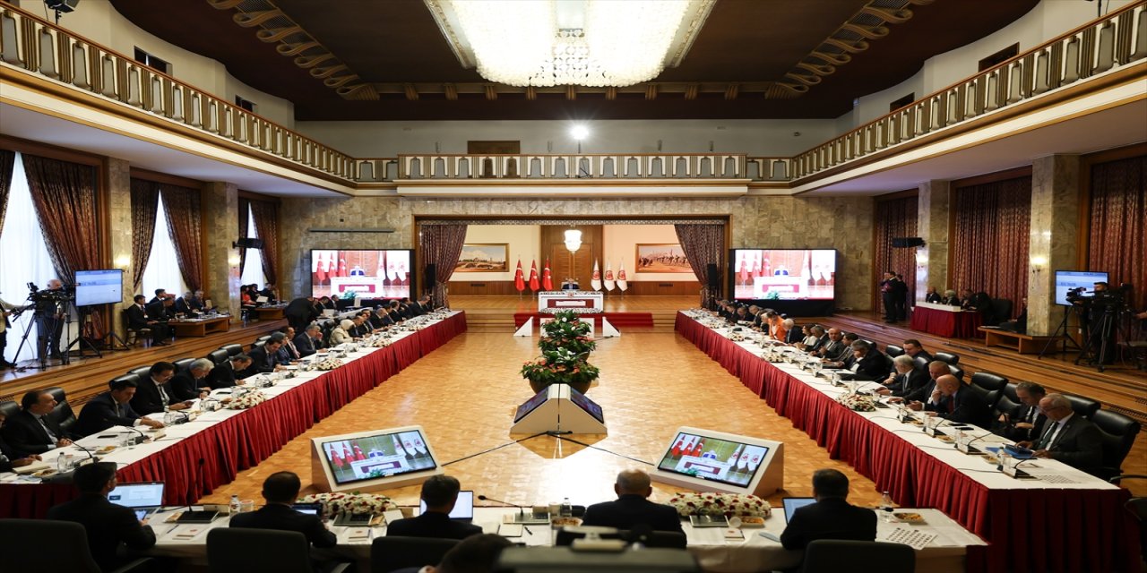 Kurtulmuş: Milli Dayanışma, Kardeşlik ve Demokrasi Komisyonu sağlam iradeyle çalışmalarını sürdürüyor