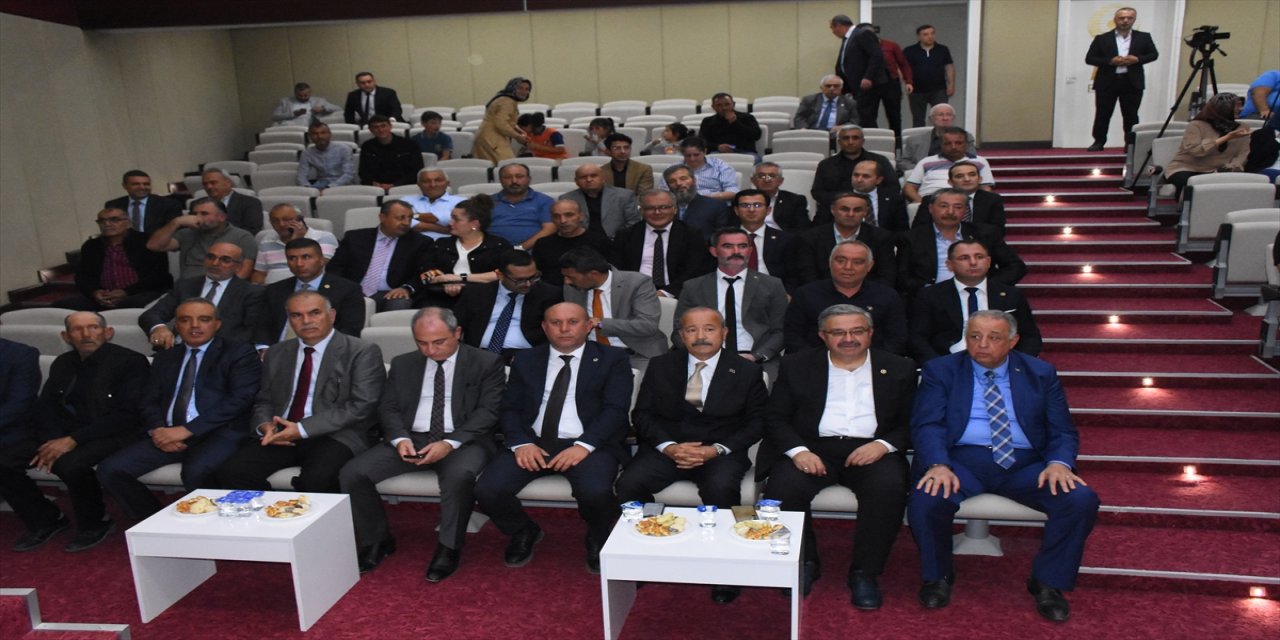 Afyonkarahisar’da Ahilik Haftası: 45 Yıllık Demirci Necati Kızılgüneş “Yılın Ahisi” Seçildi