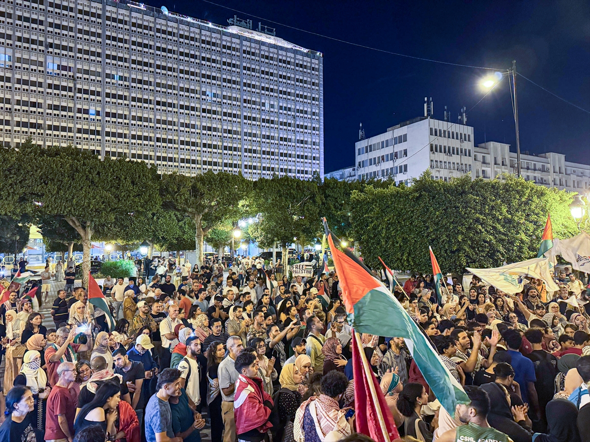 Tunus'ta "Küresel Sumud Filosu"na yönelik İHA saldırıları protesto edildi