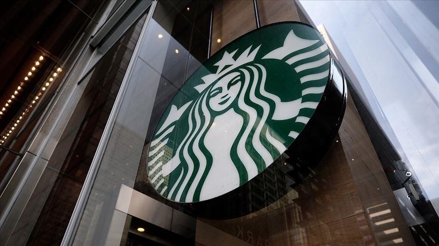 Starbucks, bazı kahve dükkanlarını kapatacak ve çalışanlarını işten çıkaracak