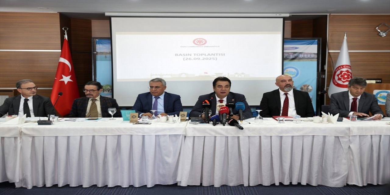 Sivas Cumhuriyet Üniversitesinde KKKA hastalığı nedeniyle 10 kişi hayatını kaybetti