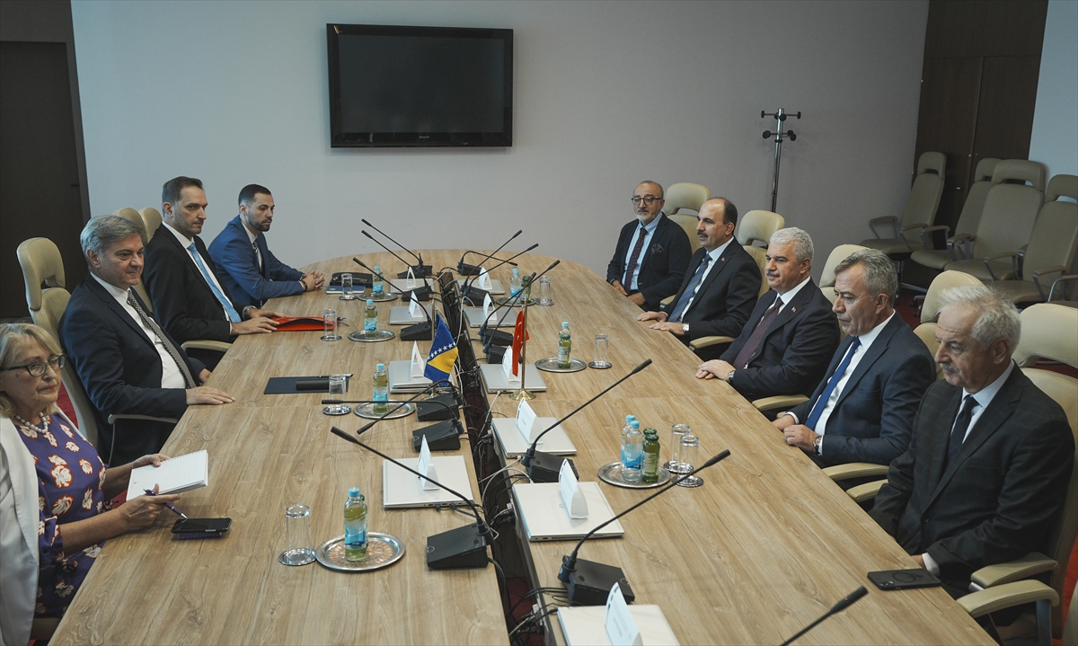 Bosna Hersek Temsilciler Meclisi Başkan Yardımcısı Zvizdic, Konya'dan gelen heyeti kabul etti
