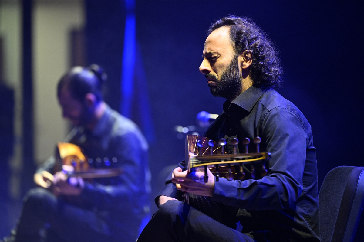 Filistinli müzik grubu "Le Trio Joubran" Kayseri'de sahne aldı