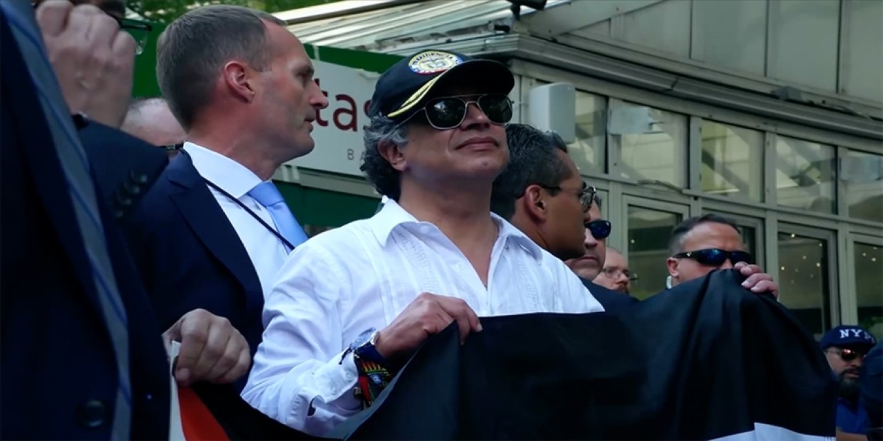 Kolombiya Cumhurbaşkanı Petro: "Gazze'de olanlar kelimenin tam anlamıyla soykırımdır"