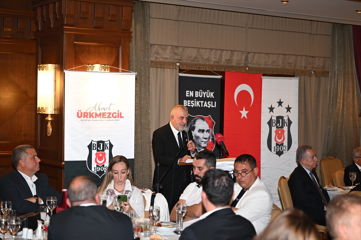 Beşiktaş Kulübü Divan Kurulu Başkan Adayı Ahmet Ürkmezgil, üyelerle buluştu