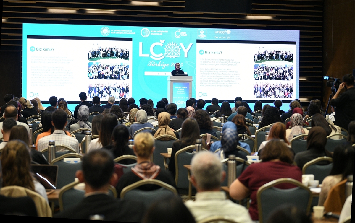 Konya'da iklim değişikliğine yönelik "Ulusal Gençlik Konferansı" başladı