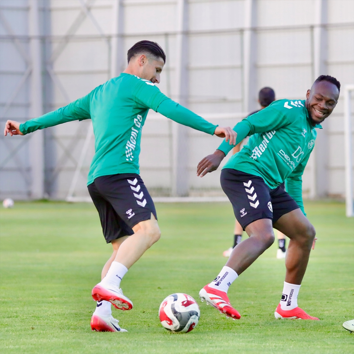 Konyaspor, RAMS Başakşehir maçının hazırlıklarını tamamladı