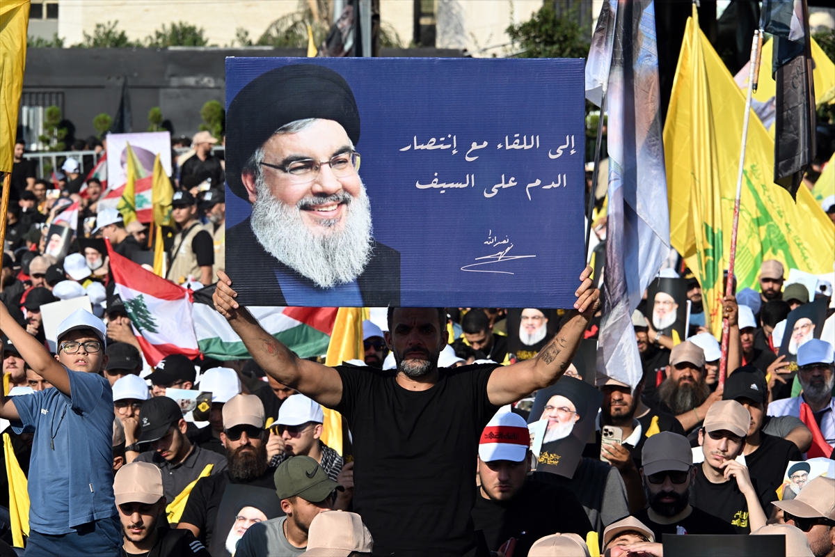 Hizbullah lideri Kasım: "Meydanı terk etmeyeceğiz ve silahı bırakmayacağız"