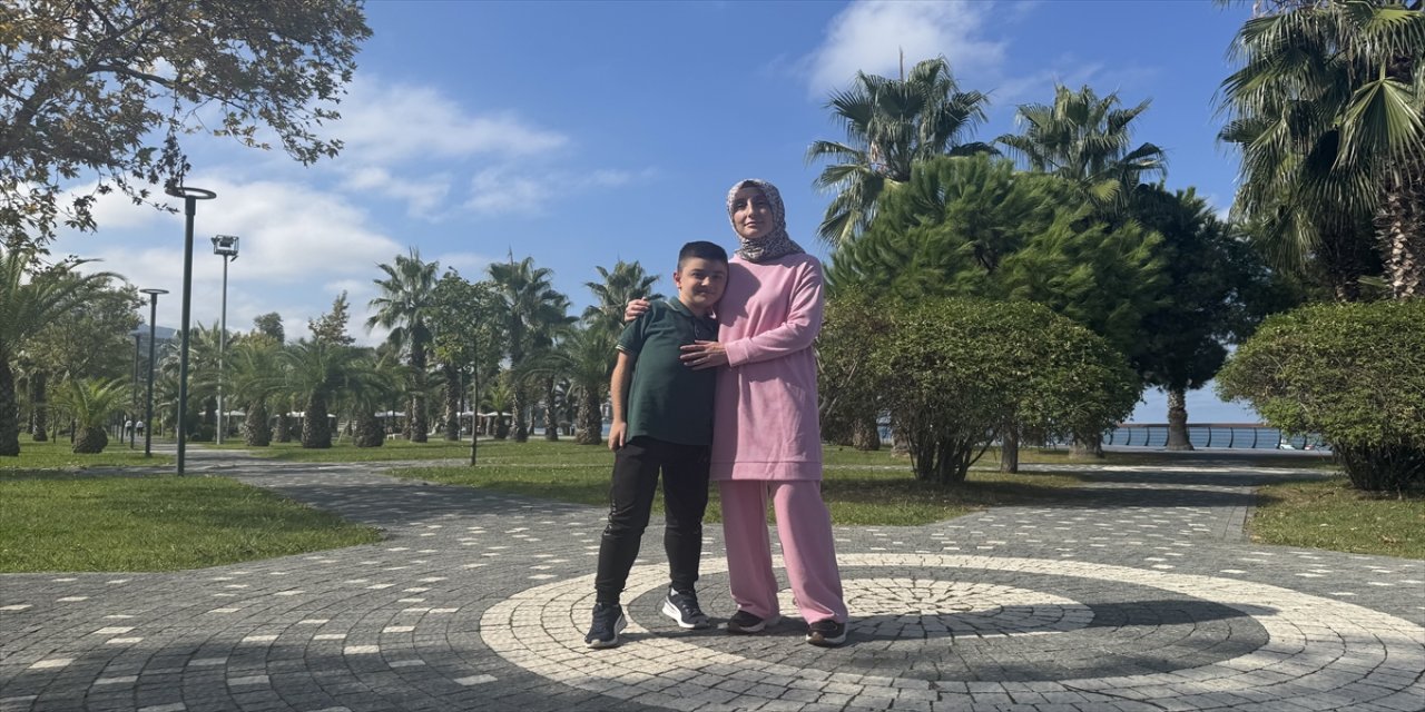 Trabzon’da DMD hastası Yavuz Berkay’ın en büyük hayali Onuachu ile futbol oynamak