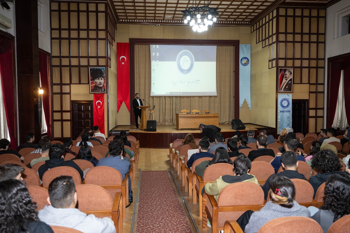 Kamu Siber Güvenlik Derneği eğitiminde "siber olaylar" masaya yatırıldı