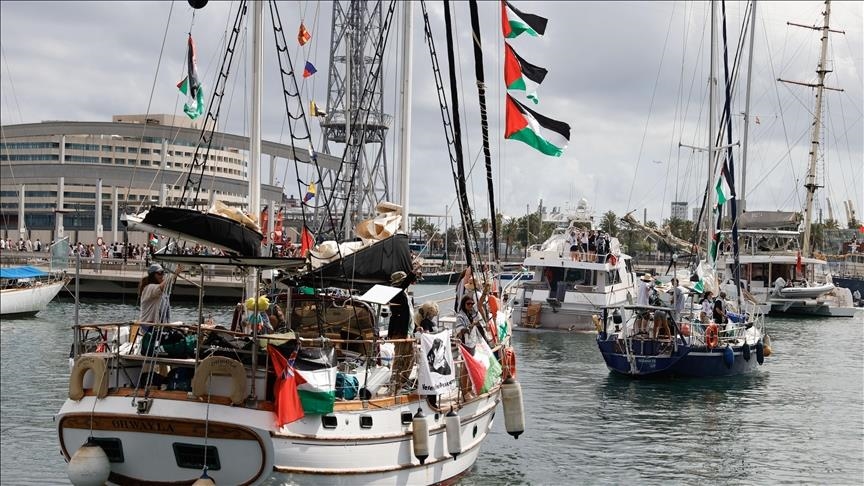 Küresel Sumud Filosu'ndan "dünyanın dört bir yanından, tek vücut halinde yelken açıyoruz" vurgusu