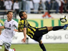 Süper kupayı Fener evine götürdü