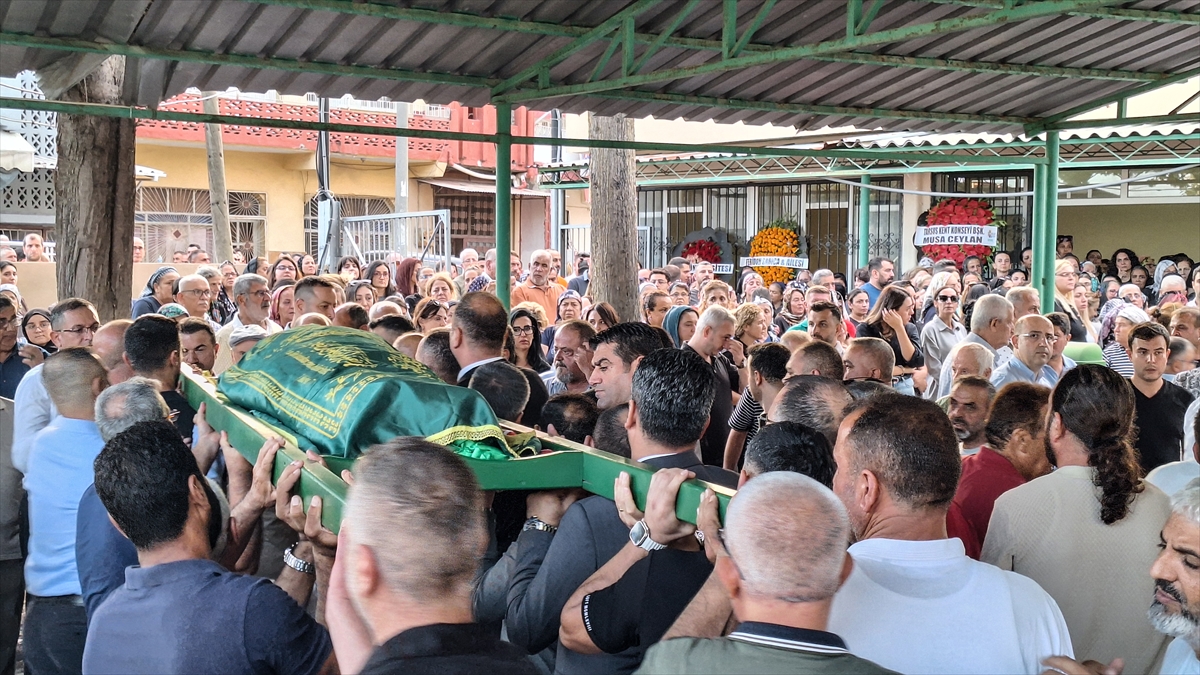 Mersin'de düşen asansördeki kadın yaşamını yitirdi