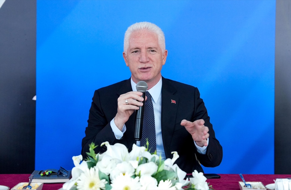 İstanbul Valisi Gül, Beykoz'da istişare toplantısına katıldı