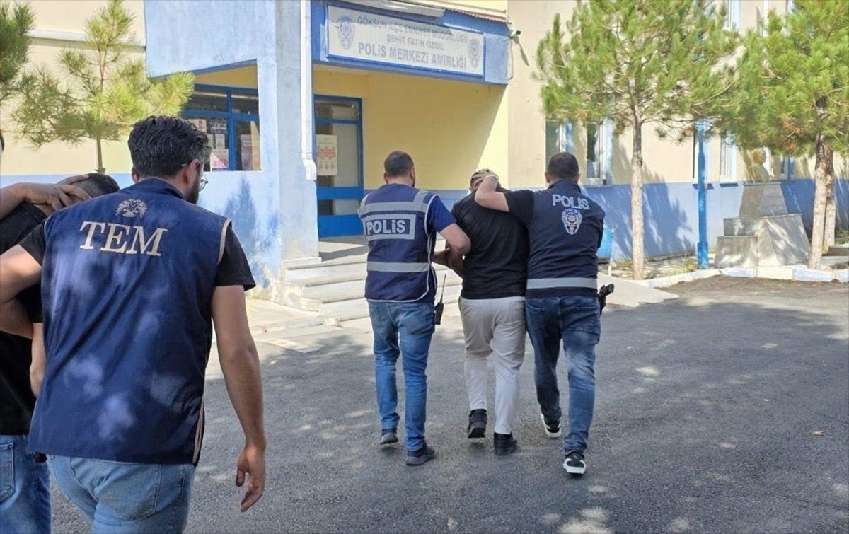 Kahramanmaraş'ta iş yerini yakmaya çalışan 2 zanlıdan 1'i tutuklandı