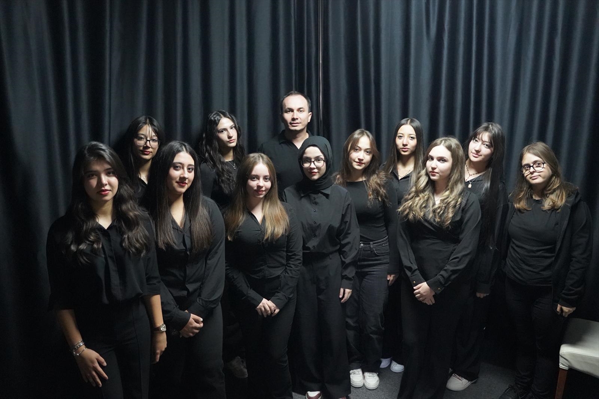 Kütahya'da lise öğrencileri Gazze'ye destek için klip hazırladı