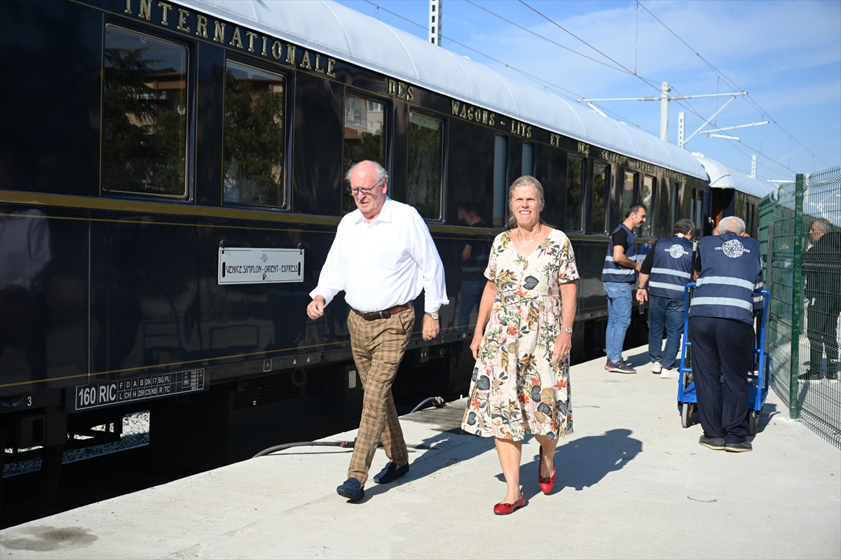 Paris'ten yola çıkan Orient Express, yılın ikinci seferi için Türkiye'de