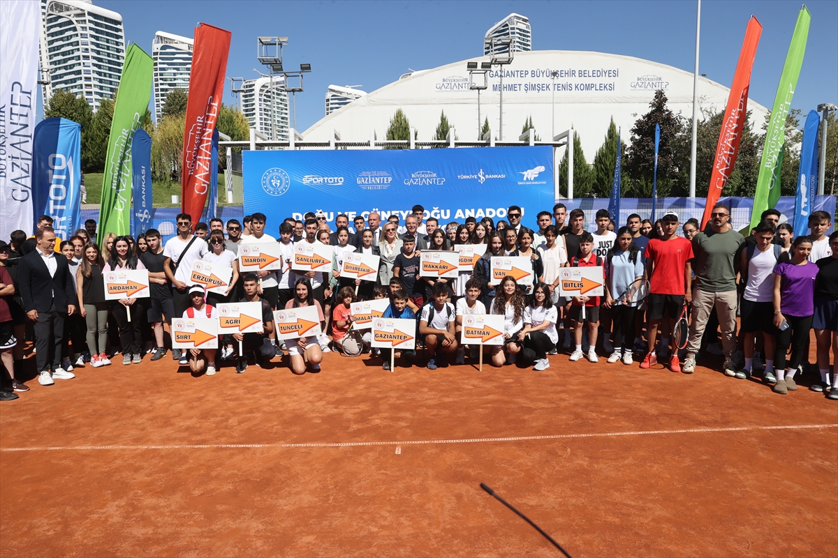 Doğu ve Güneydoğu Anadolu Tenis Takım Şampiyonası, Gaziantep'te başladı