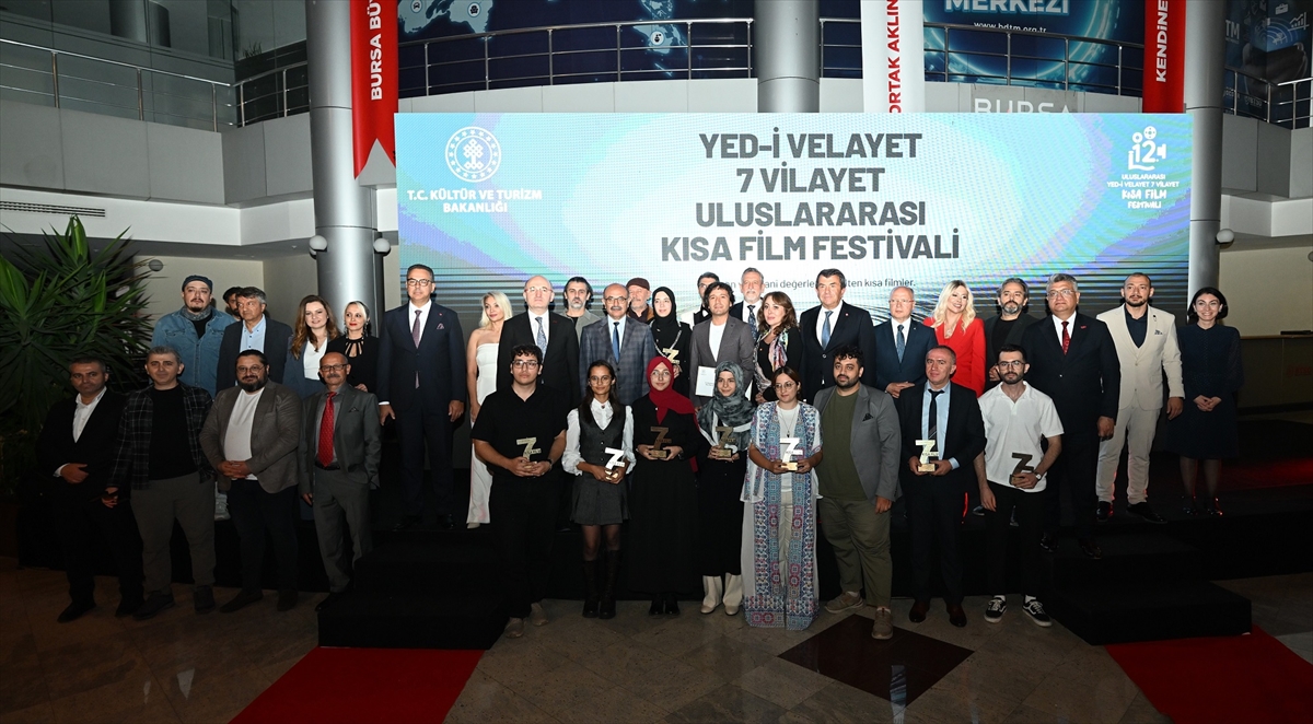 Uluslararası Yed-i Velayet 7 Vilayet Kısa Film Festivali'nde ödüller sahiplerini buldu