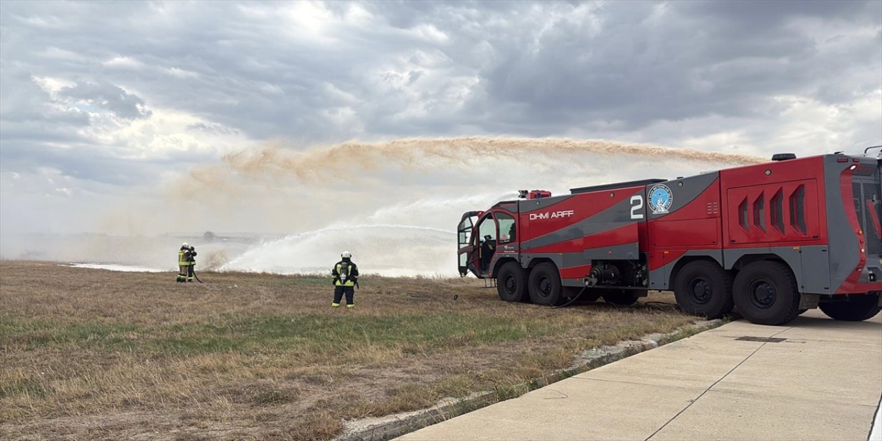 Tekirdağ Çorlu Havalimanı’nda acil durum tatbikatı