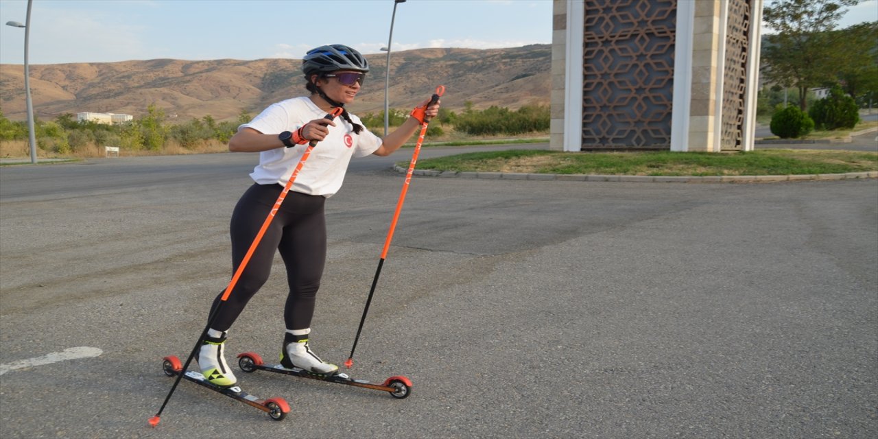 Biathlon Türkiye Şampiyonu Mine Kılıç olimpiyat kotası için ter döküyor, ilkleri ülkesine yaşatmayı hedefliyor