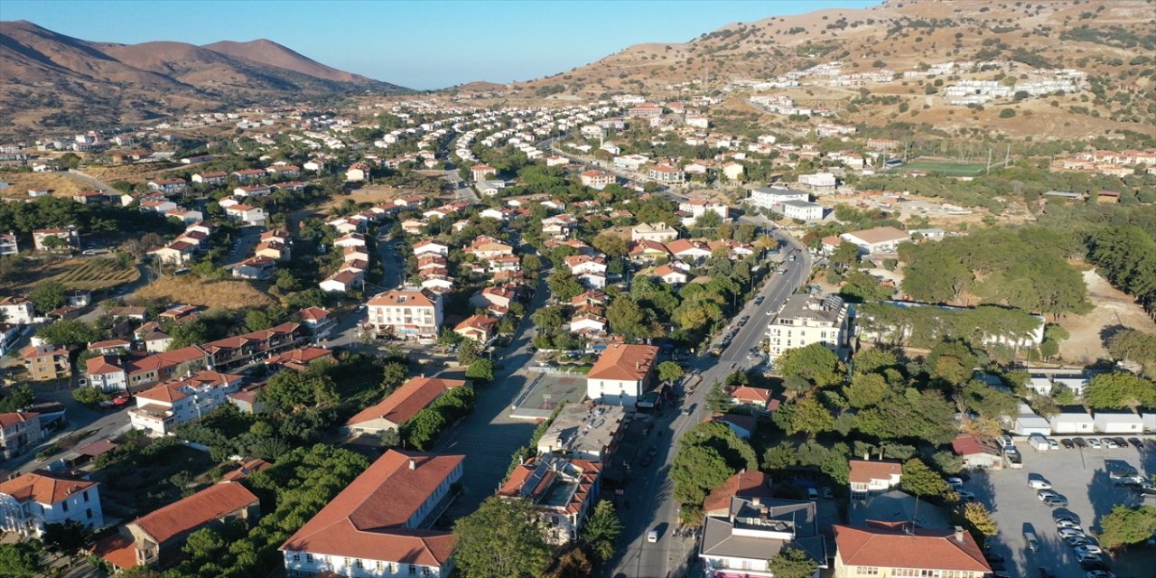 Gökçeada ve Bozcaada’da 2025 turizm sezonu sorunsuz tamamlandı, gelecek yıl için rekor ziyaretçi beklentisi arttı