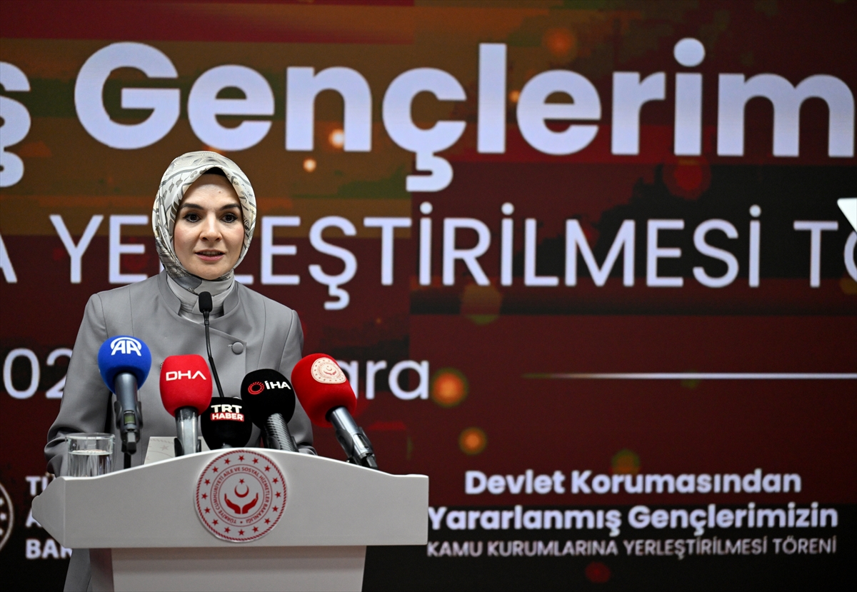 Devlet korumasındaki 742 genç kamu kurumlarına yerleştirildi