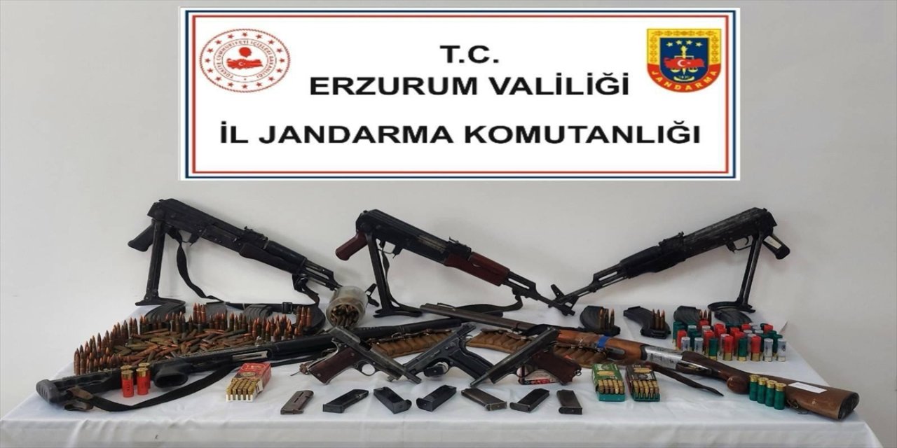 Erzurum Karayazı’da silah kaçakçılığı operasyonunda 4 şüpheli yakalandı, 2’si tutuklandı