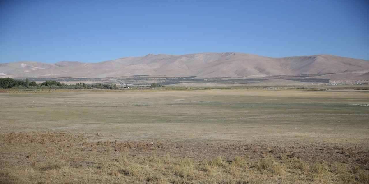 Niğde’de kuraklık barajları vurdu: Doluluk oranı Akkaya’da %10’a, Gebere’de %7’ye, Murtaza’da %3’e düştü