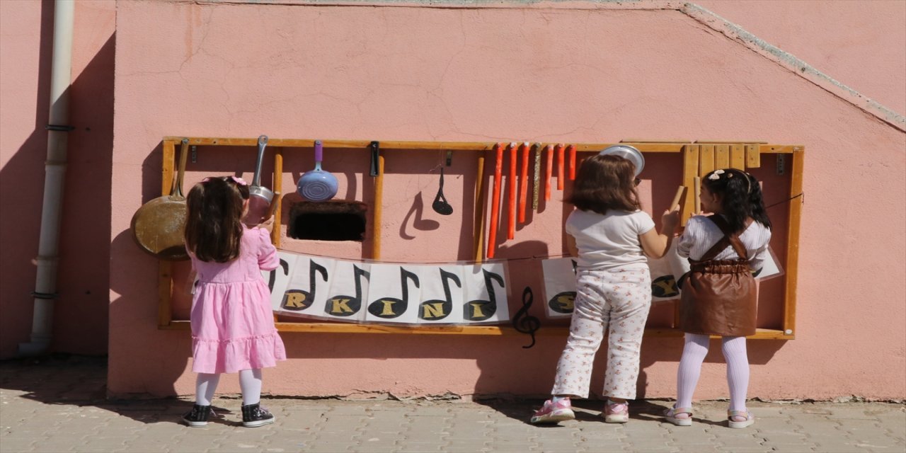 Çankırı'da anaokulu öğrencilerine sıfır atık ve çevre bilinci eğitimi: Bahçede ekolojik yaşam alanı