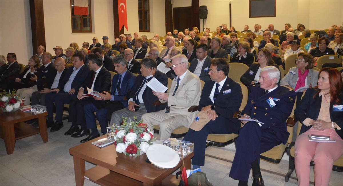 Çanakkale Savaşları'na katılan askerlerin yakınları Gelibolu'da buluştu