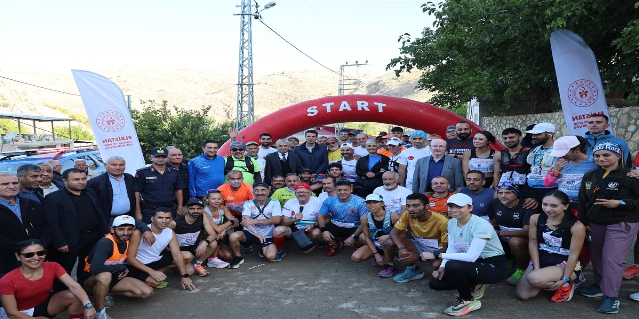 Kahramanmaraş Elbistan’da 14. Uluslararası Ultra Maraton başladı: 86 sporcu 100 km parkurda yarışıyor