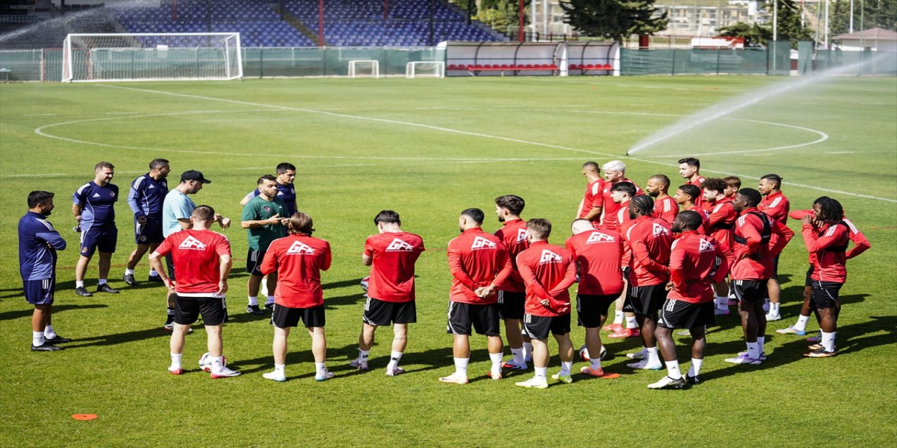 Gaziantep FK, Süper Lig’in 8. haftasında deplasmanda Fatih Karagümrük ile oynayacağı maçın hazırlıklarını tamamladı