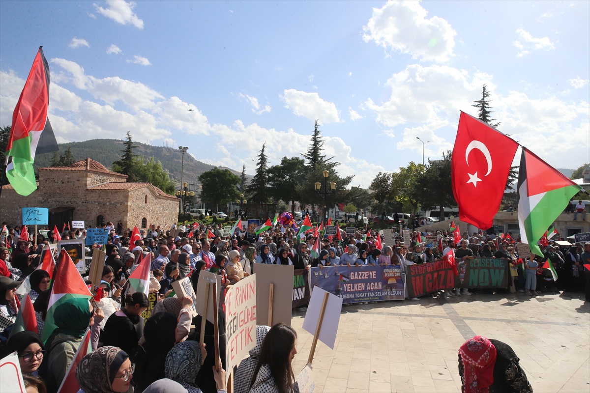 Tokat'ta Filistin ile Sumud Filosu'na destek yürüyüşü yapıldı